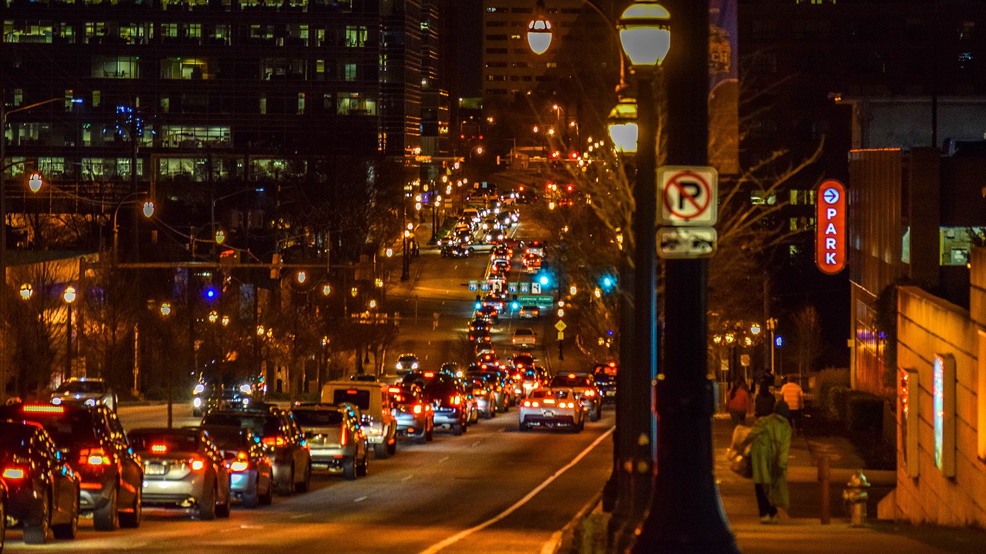 Atlanta street with traffic